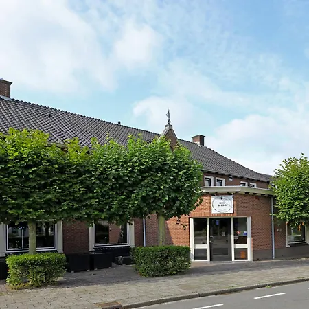 Hotel Bi-j Ons *