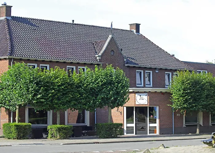 Bi-j Ons Hotel