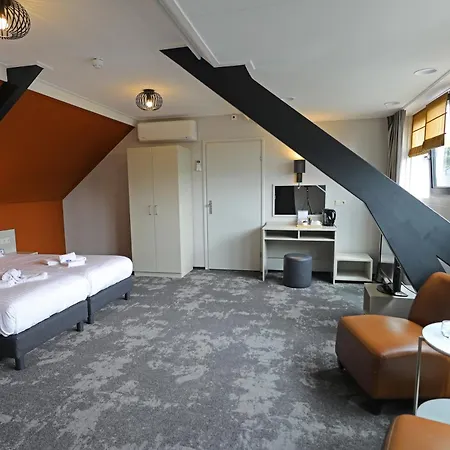 Bi-j Ons Hotel